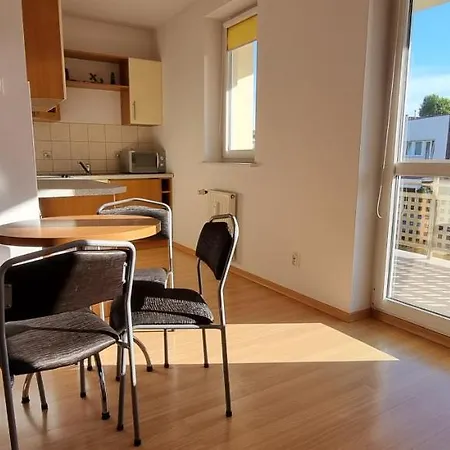200 M Do Morza Apartment Kolobrzeg