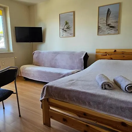 200 M Do Morza Apartament *